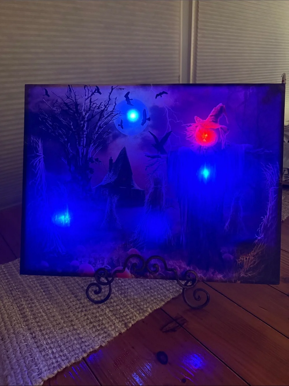 LED Halloween Scarecrow Canvas Wall Art Haunted House Light-Up Decor 20” x 15”